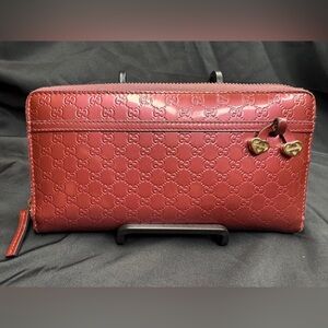 Gucci Pink Micro Guccissima Embossed GG Patent Leather Zip-Around Wallet w/Heart